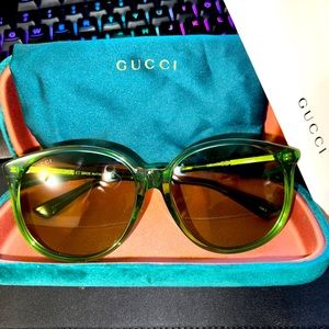 Gucci Green and Brown Women's Sunglasses